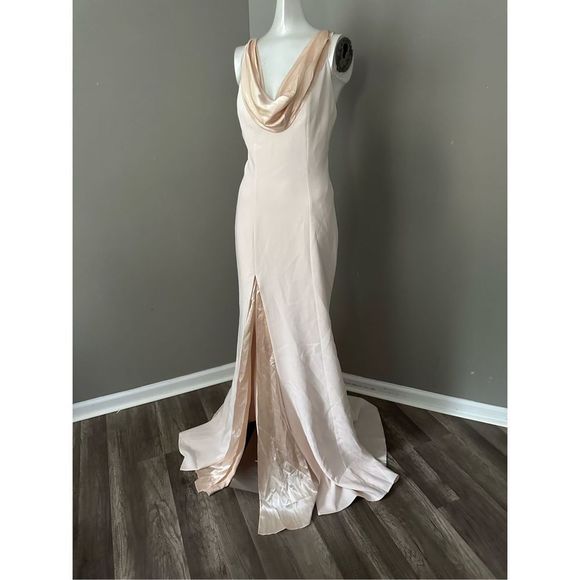 Cinq a Sept Women's Jill Cowlneck Gown in Pearl US 4 $795 - Picture 5 of 9